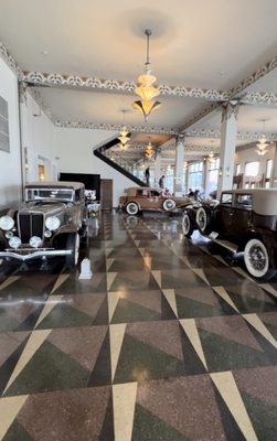 Auburn Cord Duesenberg Automobile Museum by null