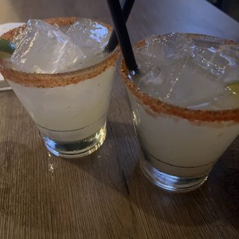 Mariscos Choix - Delicious Classic Margarita - Seafood Near Me - Downey, California