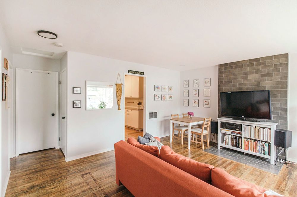 RUSSELL PROPERTY MANAGEMENT Updated May 2024 Portland, Oregon