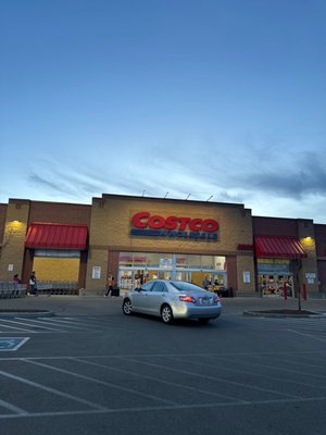 Costco Wholesale by null