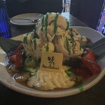 Poor Calvin's - Pound cake dessert (literally five people could share this!) - Asian Fusion Near Me - Atlanta, Georgia