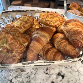 Delizioso Bakery and Kitchen - Breakfast & Brunch Near Me - Princeton, New Jersey