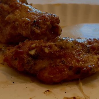 Burattino Brick Oven Pizza - Garlic Parmesan Chicken Wings - Pizza Near Me - Carson, California