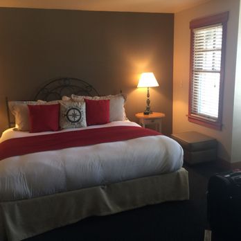 LaConner Channel Lodge - King Suite, just lovely - Hotels Near Me - La Conner, Washington