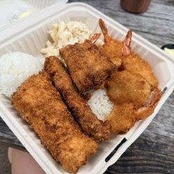 Capt Sam's - Combo plate with shrimp and fish. I already ate some:) Great portion.