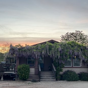 Sirena Vineyard Resort - House on site available for rent (warning( that wisteria is lovely but full of bees) - Wineries Near Me - Paso Robles, California Sirena Vineyard Resort - House on site available for rent (warning( that wisteria is lovely but full of bees) - Wineries Near Me - Paso Robles, California