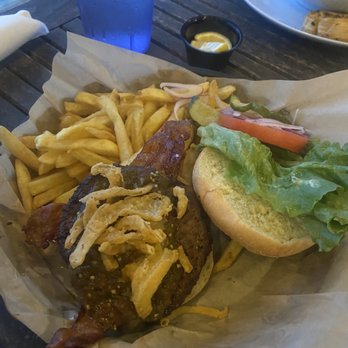 OSO at Bear Point Harbor - Orange Beach - Burger - Seafood Near Me - Orange Beach, Alabama