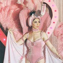 Sure Thing Wedding Chapel - Surely the Showgirl