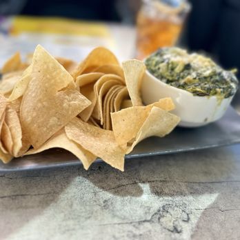 18bin - Spinach & Artichoke Dip - Bars Near Me - Las Vegas, Nevada
