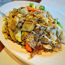Eat Thai Cuisine - Pad See Ew with Beef