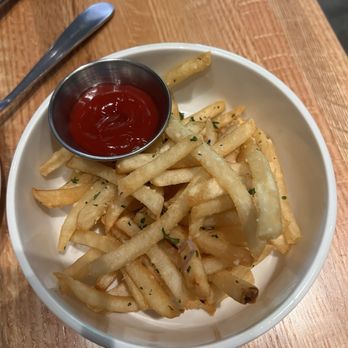 The Operators Club - TRUFFLE FRIES also had a few great flavor! - Sports Bars Near Me - Dallas, Texas The Operators Club - TRUFFLE FRIES also had a few great flavor! - Sports Bars Near Me - Dallas, Texas
