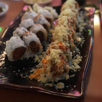 Sushi Nini - Spicy tuna roll and Insane Roll - Sushi Bars Near Me - Round Rock, Texas Sushi Nini - Spicy tuna roll and Insane Roll - Sushi Bars Near Me - Round Rock, Texas