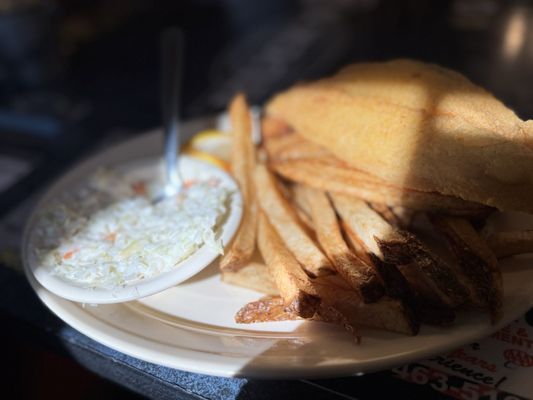 Huck's Catfish by null