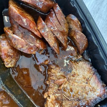 Tommy's BBQ - Links and brisket - Barbeque Near Me - Hercules, California Tommy's BBQ - Links and brisket - Barbeque Near Me - Hercules, California