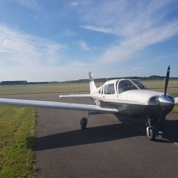 Roskilde Lufthavn - Airports Near Me - Roskilde, 85