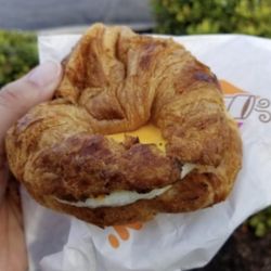Dunkin' - Sourdough Breakfast Sandwich