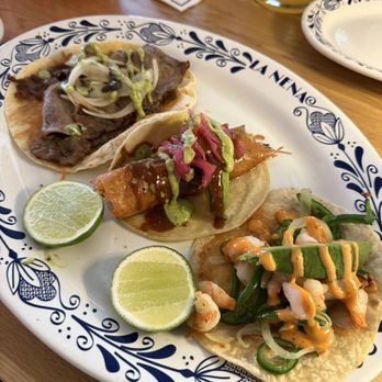 La Nena Cantina - New York steak taco, carne and shrimp taco - Beer Bar Near Me - Los Angeles, California La Nena Cantina - New York steak taco, carne and shrimp taco - Beer Bar Near Me - Los Angeles, California
