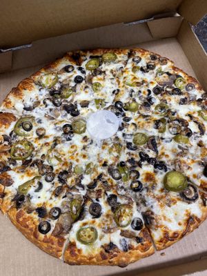 Romans Pizza by null