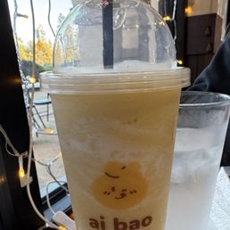 Mango smoothie Mango smoothie