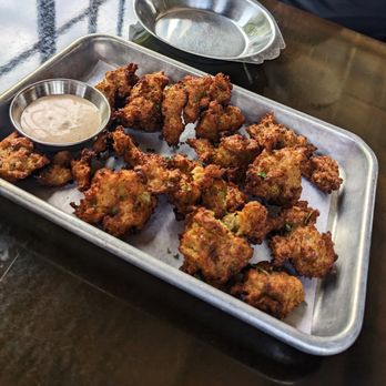 Station No 3 - Benton Park - Popcorn Chicken - Gastropubs Near Me - St. Louis, Missouri