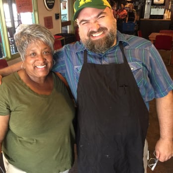 Franklin Barbecue - Barbeque Near Me - Austin, Texas Franklin Barbecue - Barbeque Near Me - Austin, Texas