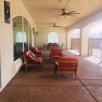 West Main Villas - Outdoor Lounging - Apartments Near Me - Hesperia, California