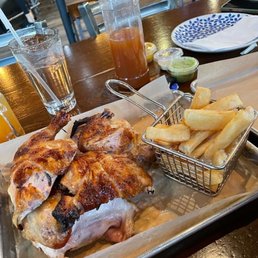 Rotisserie) Pollo Entero / (rotisserie) Whole Chicken