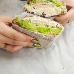 TUNA YUMMIEST TUNA YUMMIEST
