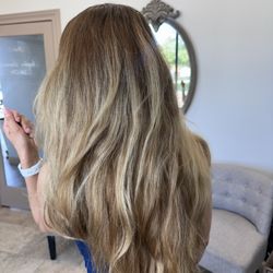 Salon Suites & Spa