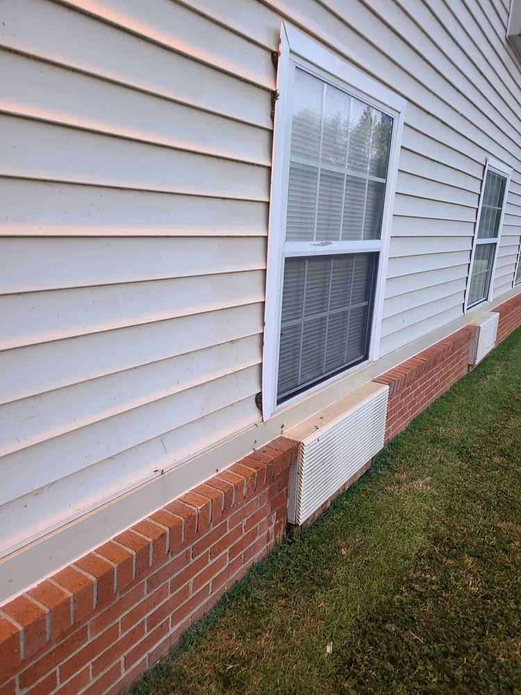 Slide of Big D's Property Maintenance