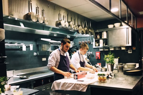 La Maison des Cariatides by null