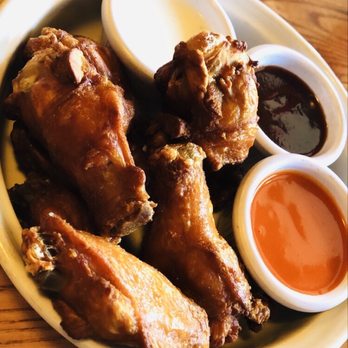 Giordano's - Traditional Chicken Wings - Italian Near Me - Orlando, Florida Giordano's - Traditional Chicken Wings - Italian Near Me - Orlando, Florida