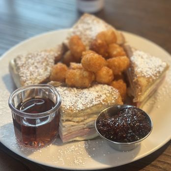 Brekkies - Monte Cristo Sandwich - Breakfast & Brunch Near Me - Solvang, California