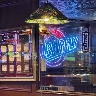 Barfly by null