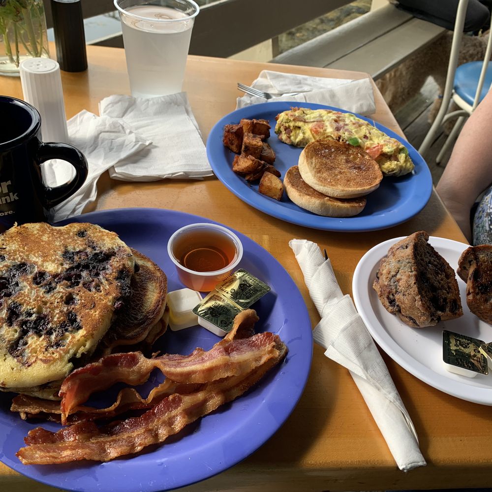 Blueberry pancakes and farmer's omelette. You can see the one decent bistro chair behind me which I switched to. Blueberry pancakes and farmer's omelette. You can see the one decent bistro chair behind me which I switched to.