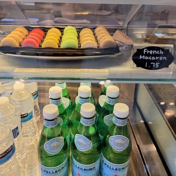Coppa Gelato - Macaroons  and sparkling  water - Desserts Near Me - Westerville, Ohio