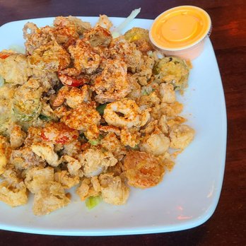 Samuel Beckett's Irish Gastro Pub - Calamari - Gastropubs Near Me - Arlington, Virginia Samuel Beckett's Irish Gastro Pub - Calamari - Gastropubs Near Me - Arlington, Virginia