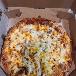 Domino's Pizza - Small (10") Hand Tossed Memphis BBQ Chicken