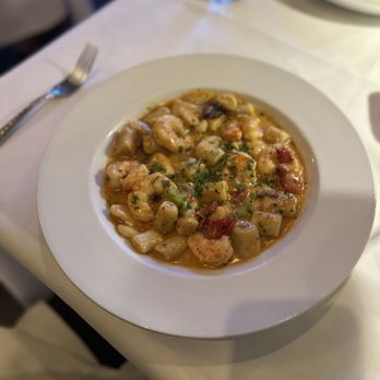 Toma Restaurant & Bar - Gnocchi - Bars Near Me - Santa Barbara, California