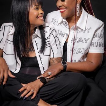 On the Spot Portrait Studios - Session Photography Near Me On the Spot Portrait Studios - Session Photography Near Me