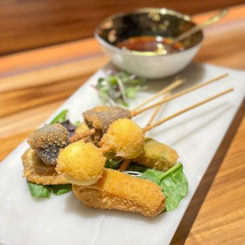 Verge - Kushikatsu (3 skewers)

Seasonal Vegetable tempura paired with katsu sauce - Sushi Bars Near Me - Brooklyn, New York