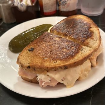 S&P - Turkey Ruben - Sandwiches Near Me - New York, New York S&P - Turkey Ruben - Sandwiches Near Me - New York, New York