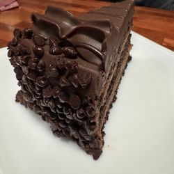 Avanzare Italian Dining - Chocolate mousse cake. Very delicious