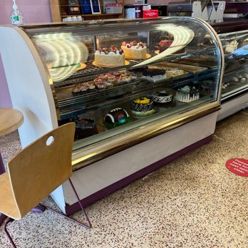 Delicious Bakery - Amazing cakes - Cupcakes Near Me - Northridge, California Delicious Bakery - Amazing cakes - Cupcakes Near Me - Northridge, California
