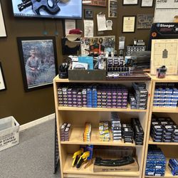 Pantel Tactical - Lots of ammo