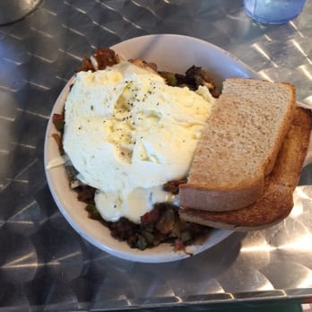 HangOverEasy - Pollo Loco Skillet - Breakfast & Brunch Near Me - Cincinnati, Ohio