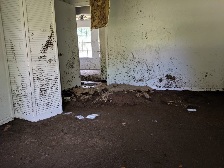 Slide of Dave's Roofing