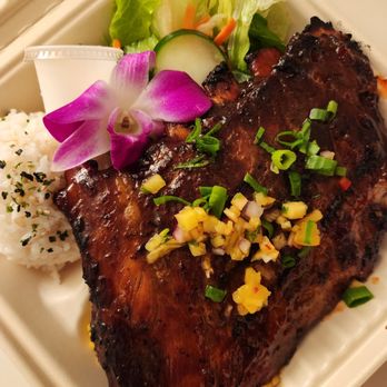 Blue Water Shrimp - BBQ Pork Ribs $24 - Hawaiian Near Me - Honolulu, Hawaii