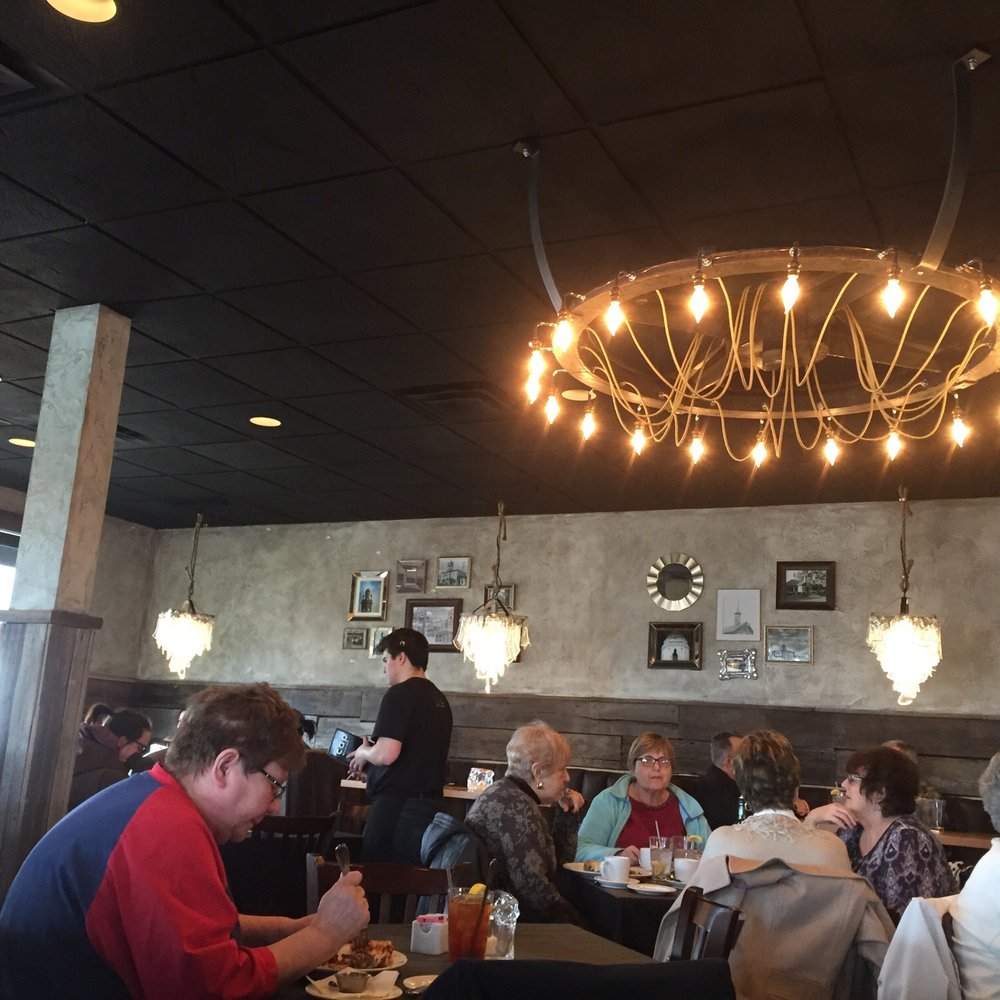 Burntwood Tavern - Bars Near Me - Canton, Ohio
