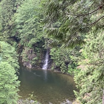 WESTCOAST Sightseeing - Bus Tours Near Me - Vancouver, British Columbia